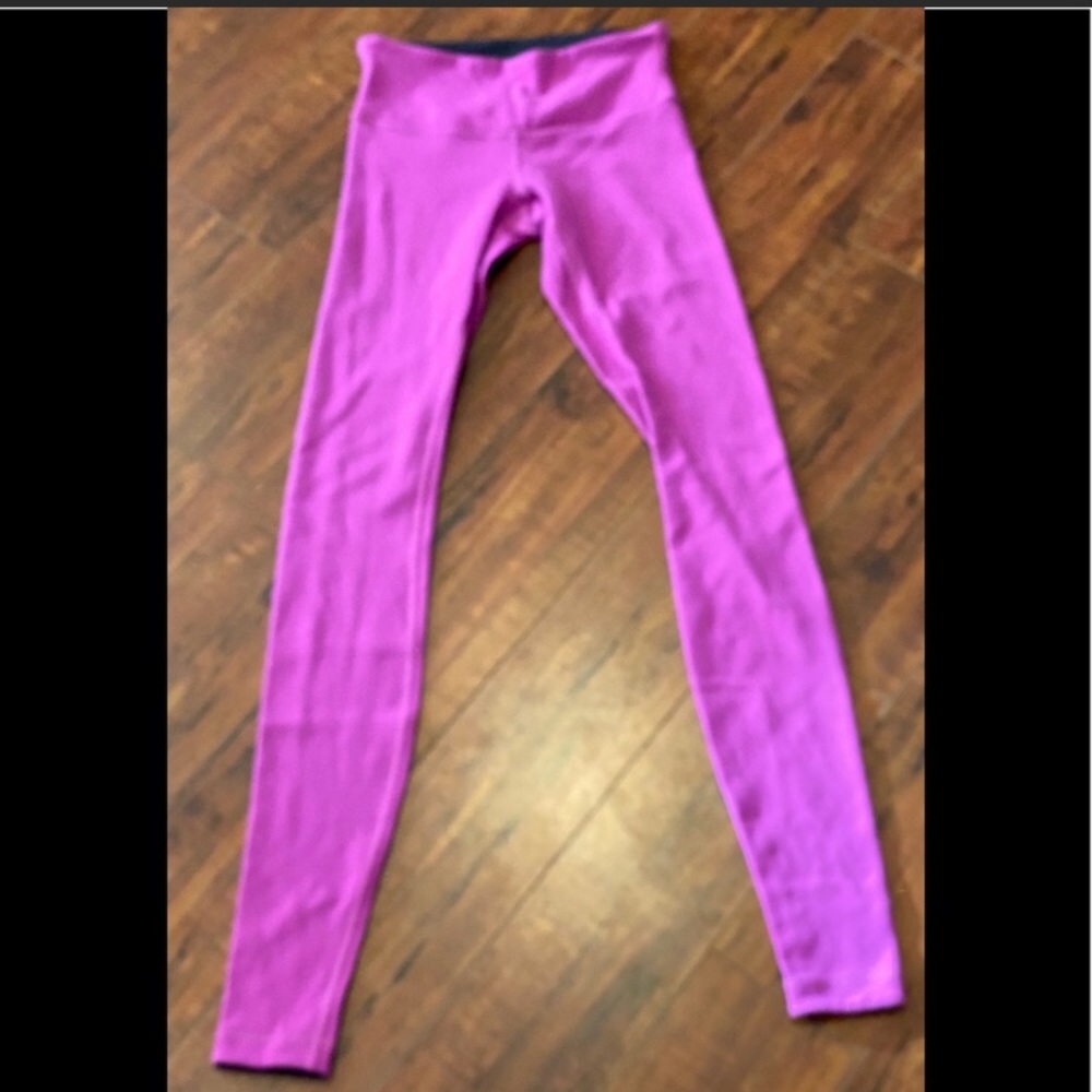 Lululemon reversible wunder under